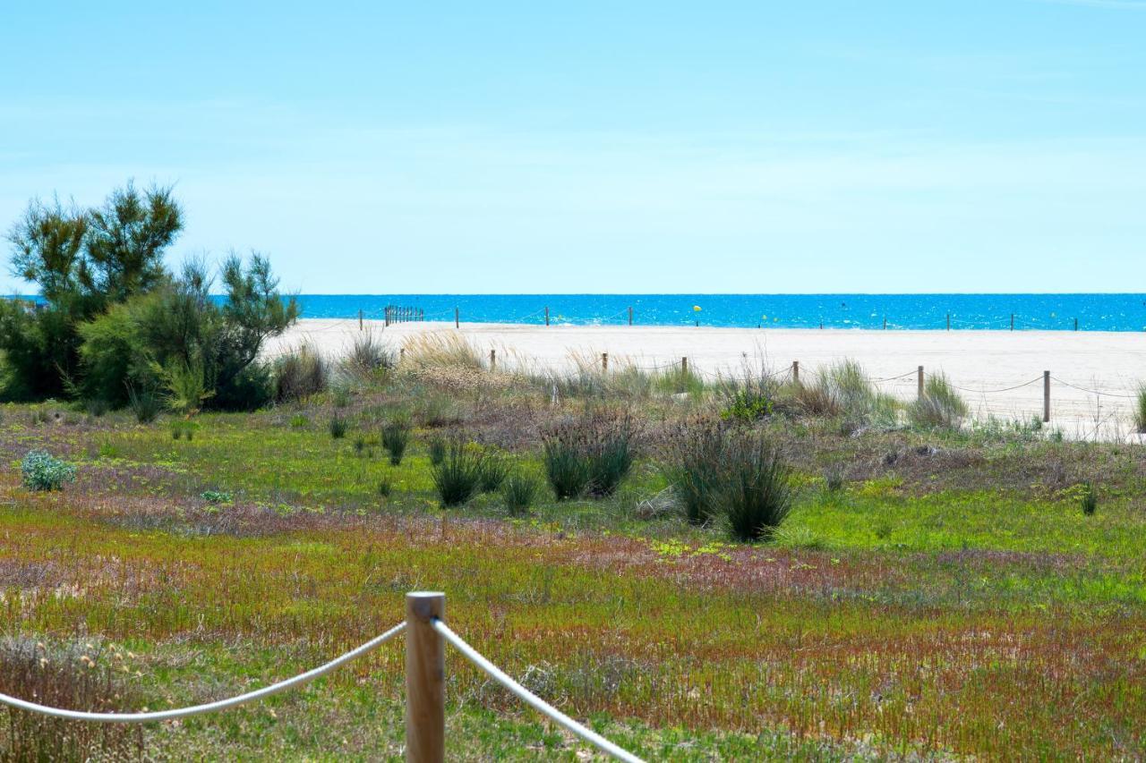 Maka Beach Apartment V Castelldefels Dış mekan fotoğraf